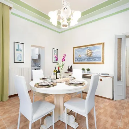 Villino Clara Viareggio