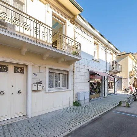Villino Clara * Viareggio
