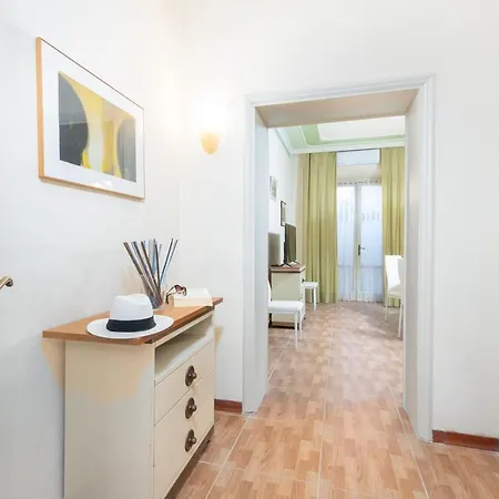 Holiday home Villino Clara Viareggio