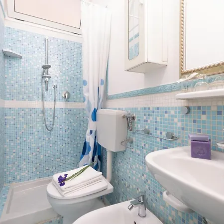 Holiday home Villino Clara *