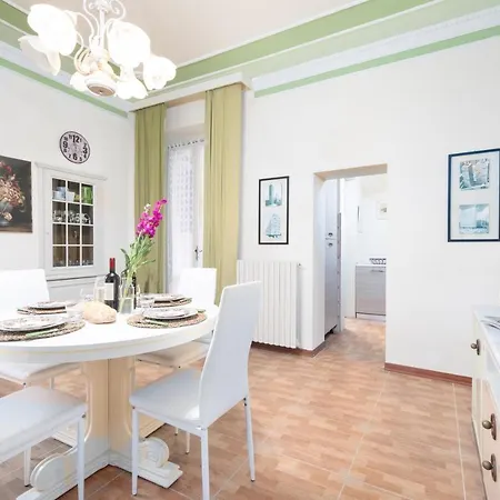 Holiday home Villino Clara *